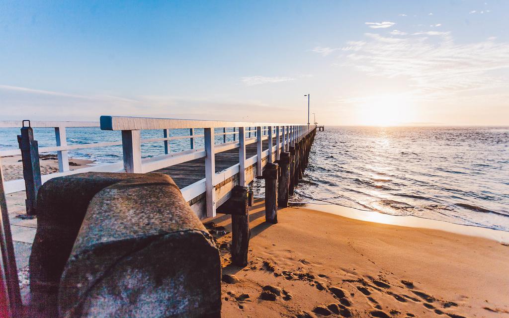Point Lonsdale Holiday Apartments (Adults Only) Queenscliff Exteriör bild